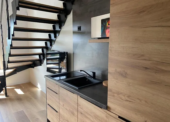 Pensionat Royal Blue Port 4*