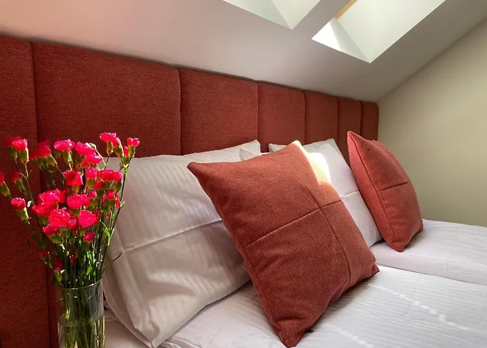 Pensionat Royal Blue Port 4*